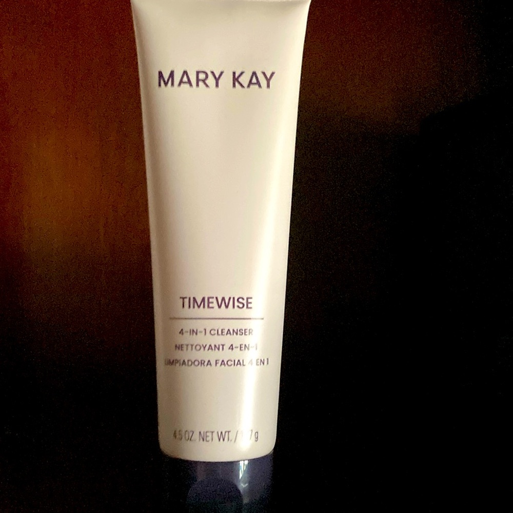 Mary Kay 4~1 Cleaner w/ Time Wise 3D Complex - Combination to Oily 4.5 oz New
